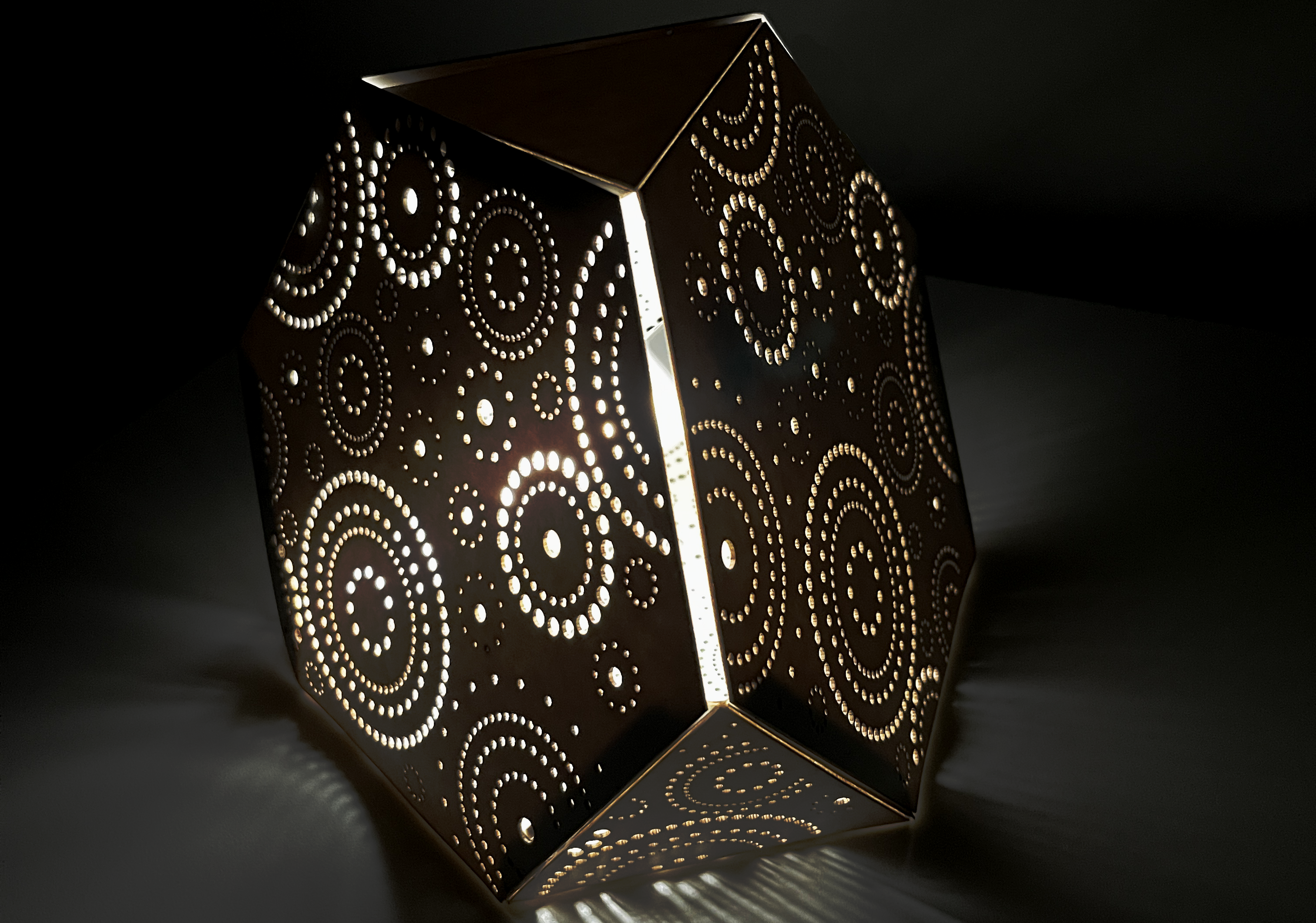 truncated pyramid night lamp